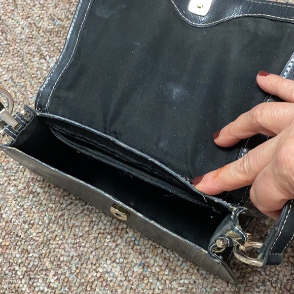 Liz Claiborne Vintage classic blk clutch purse - Picture 6 of 9